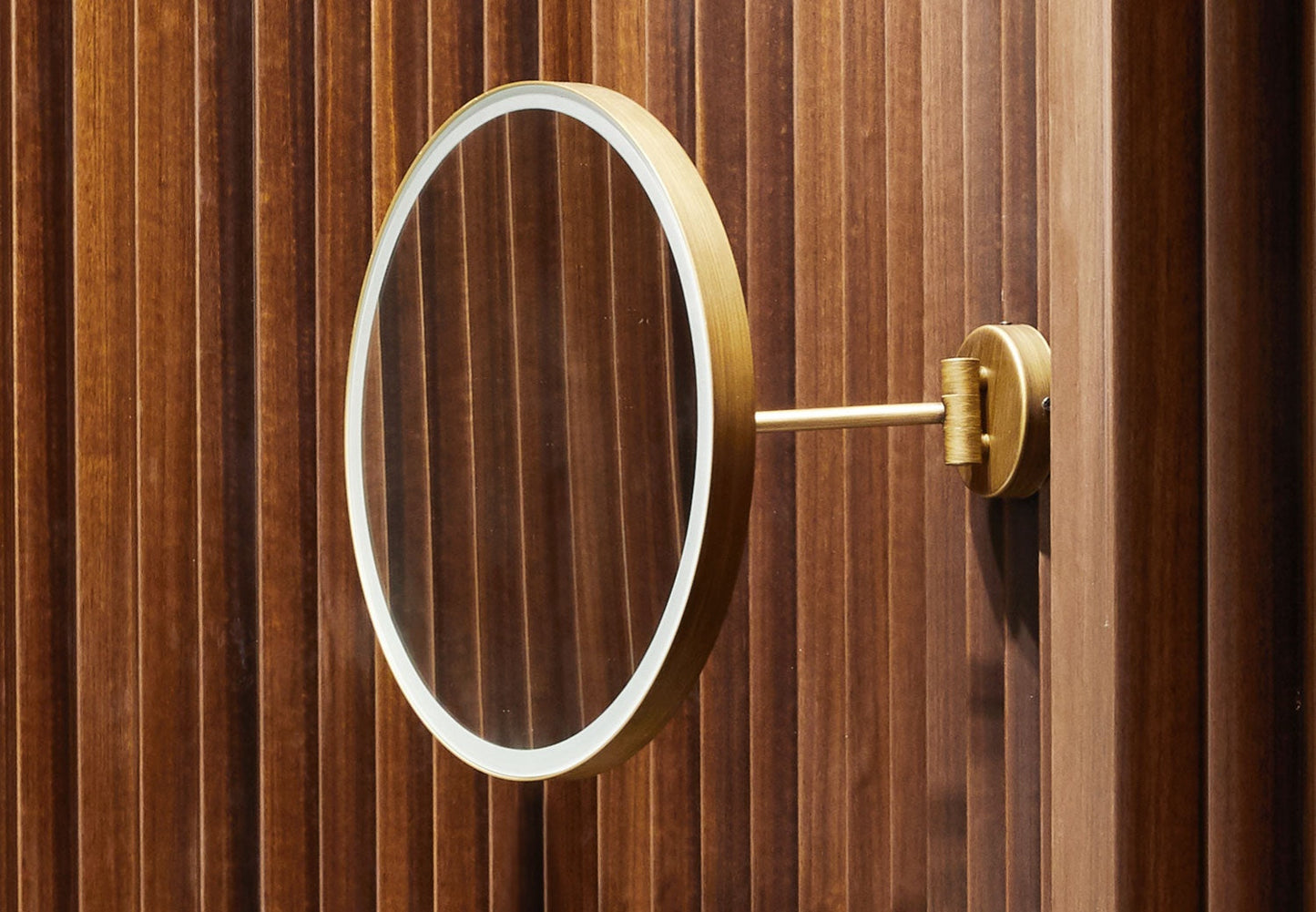 PLUTO MIRROR WITH LIGHT - art. PLSPL