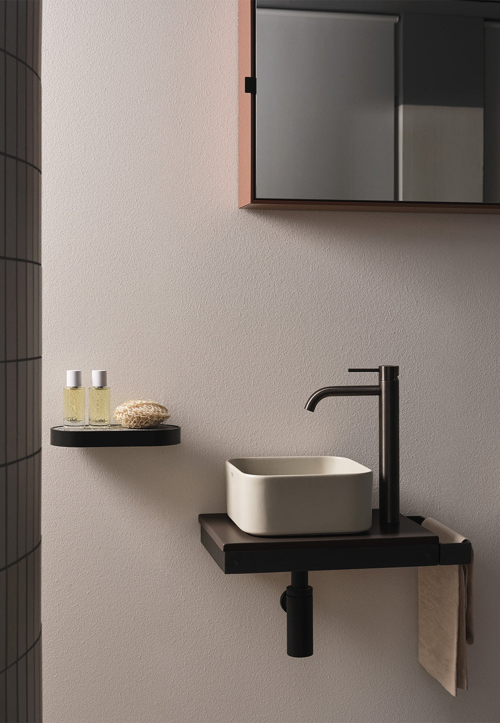 MINIMO SQUARE WASHBASIN - art. MILAQ